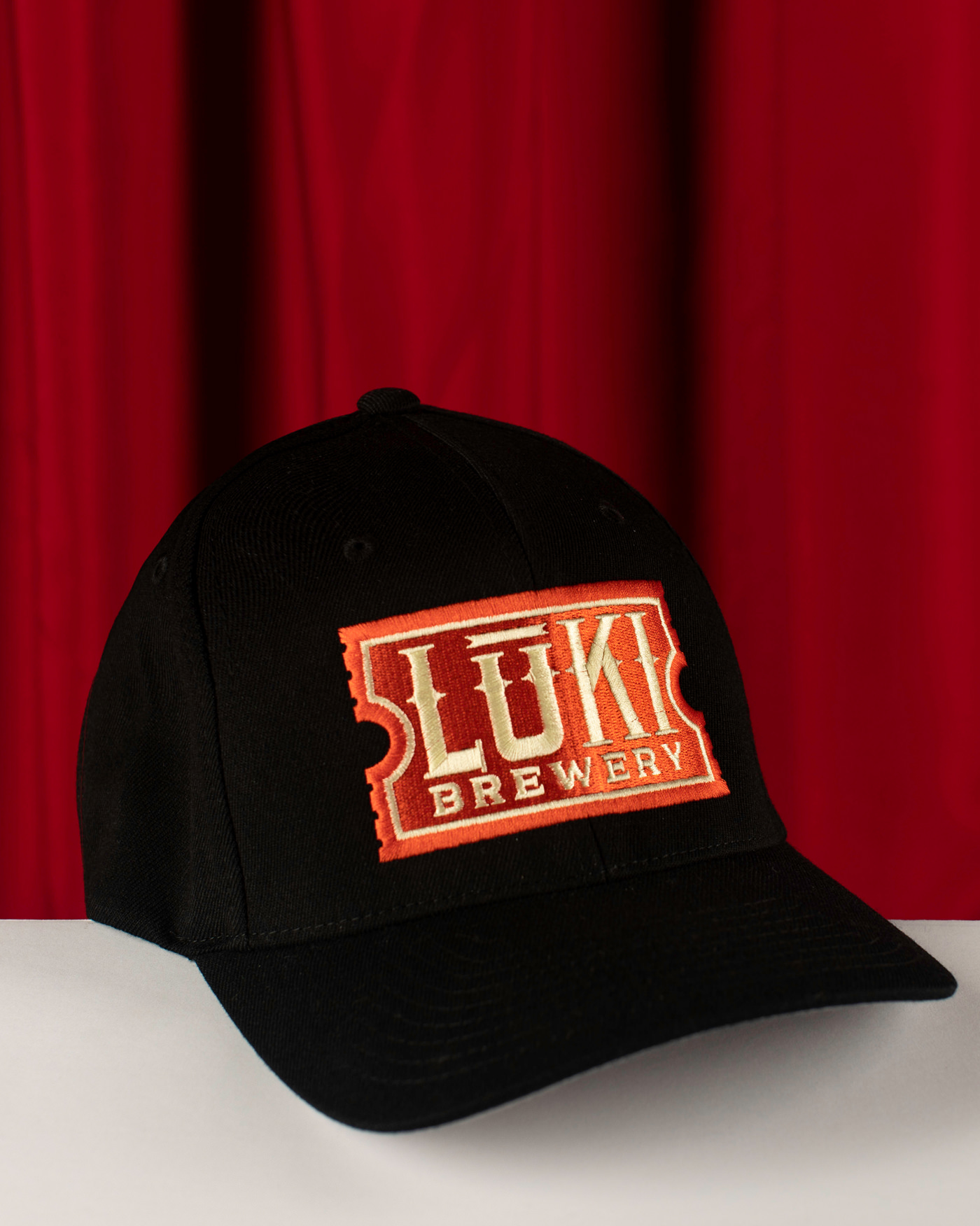 Luki Hat Front